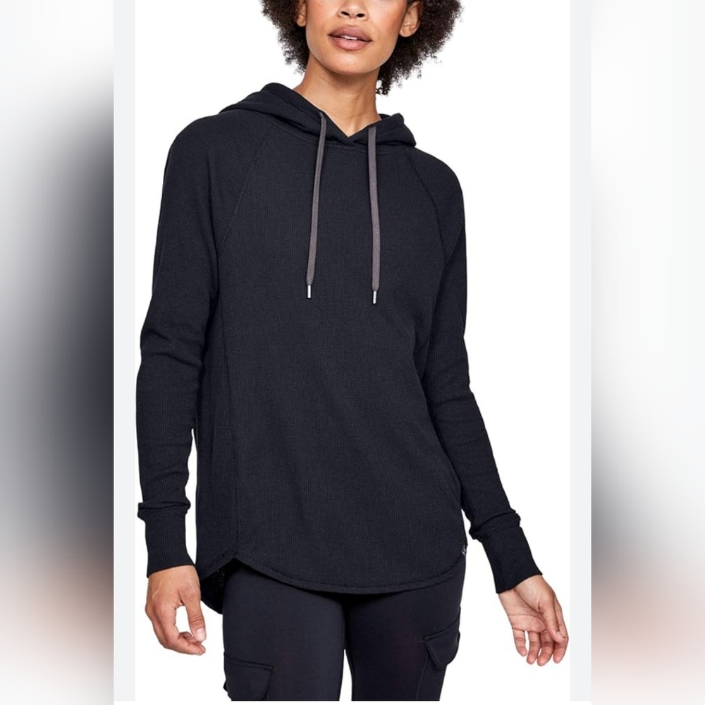 Under Armour black waffle thermal hooded long sleeve shirt medium